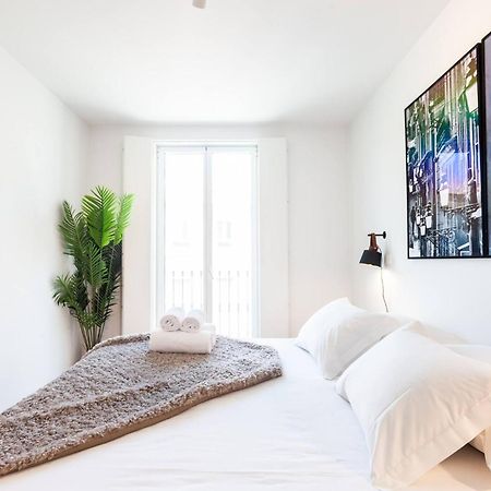 My Lx Flat Graca Lighting Design Apartment Lisbon Luaran gambar