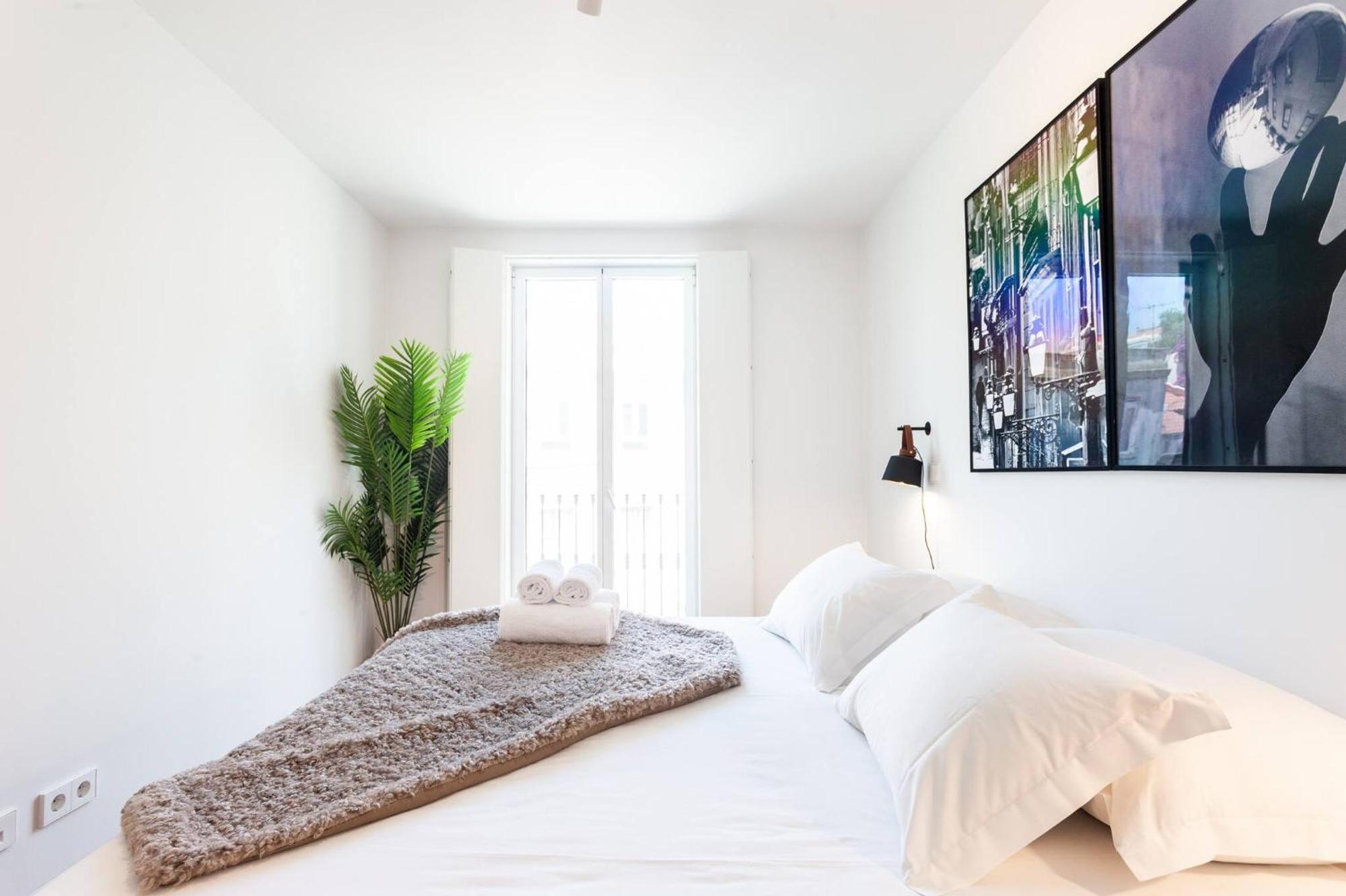My Lx Flat Graca Lighting Design Apartment Lisbon Luaran gambar
